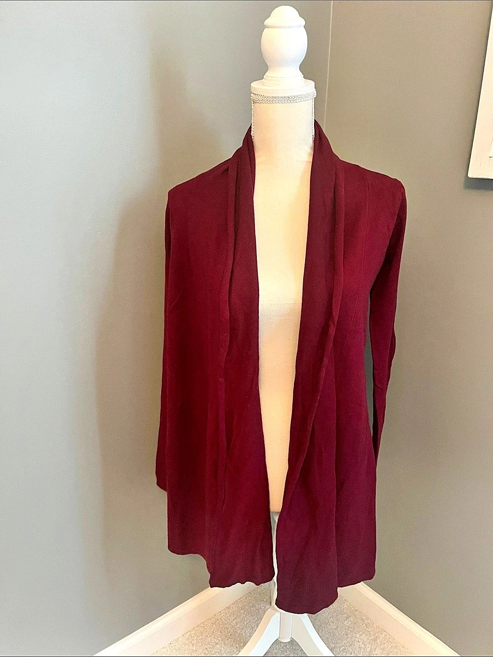 Dreamers Open Front Long Sleeve in Burgundy S/M Like New